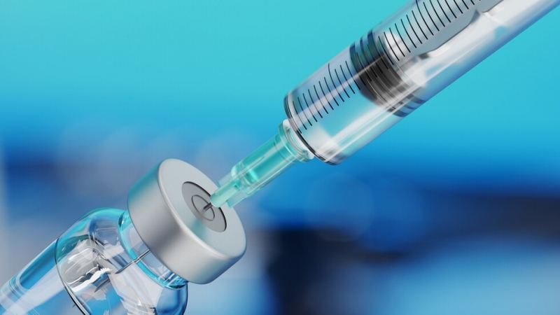 Британската агенция за лекарства одобри нова ваксината срещу COVID-19