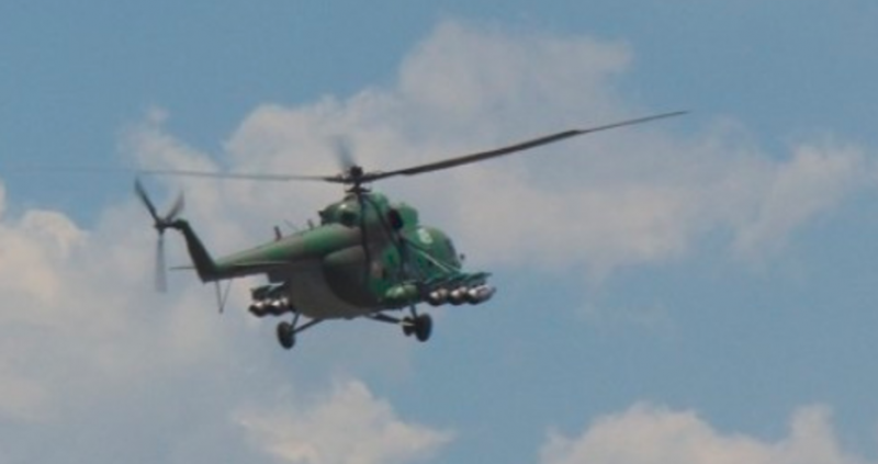 При тренировъчен полет военен хеликоптер Кугър прекъсна електропровод и остави