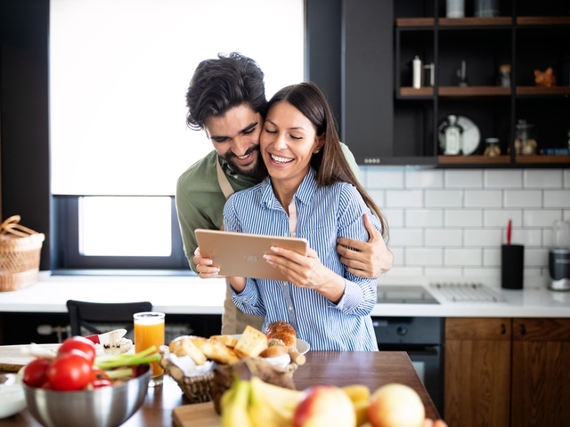 Осем неща, които ни помагат да поддържаме връзката си пълноценна