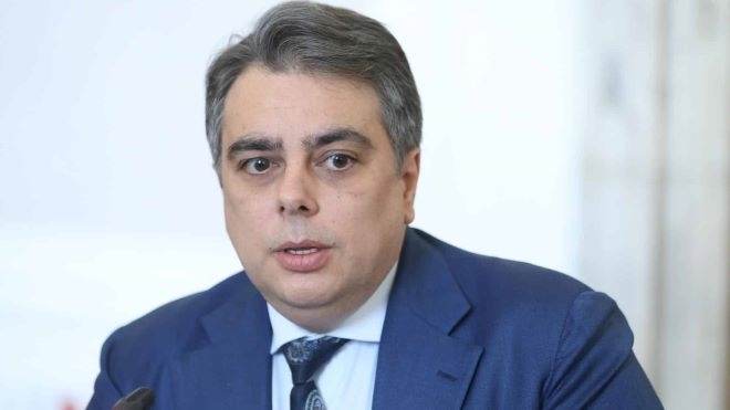 Асен Василев: Върна се рекетът върху бизнеси и опоненти
