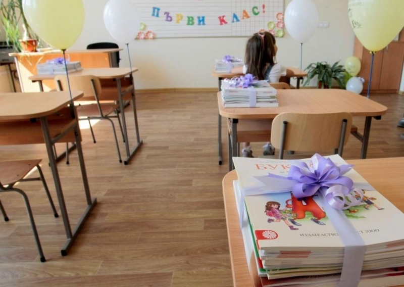 Удостоверителните документи за кандидатстването на първокласниците в училищата в София