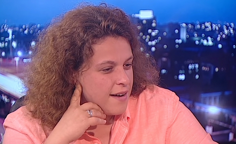 Министър председателят днес обикаля с джипката Наред с всички откровения сред