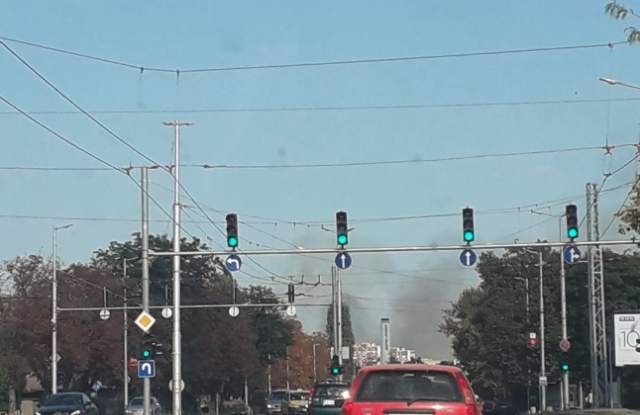 Спряха движението на автомобили в района на кръговото кръстовище на Скобелева