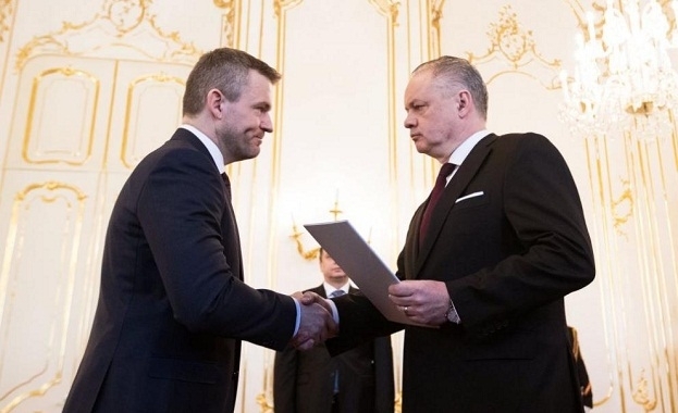 Президентът на Словакия Андрей Киска назначи днес за премиер Петер