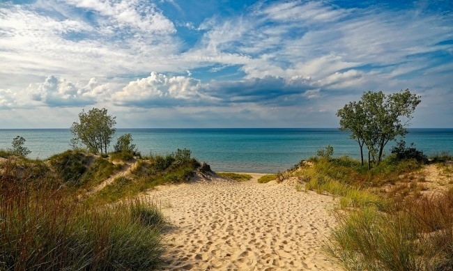 През нощта ще е ясно и почти тихо Утре ще