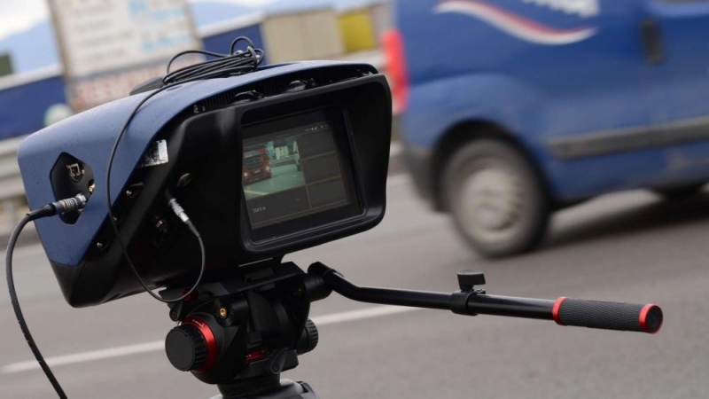 Чудовището на КАТ Враца отново дебне джигитите на пътя научи