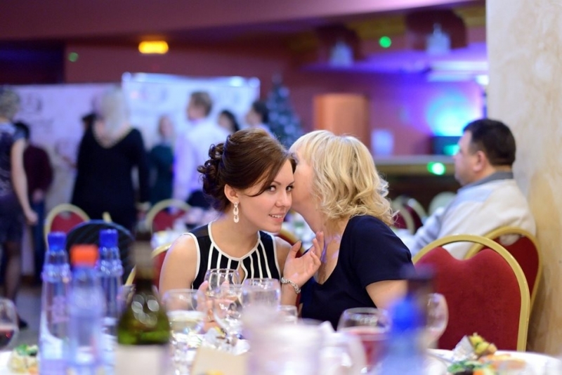 Компанията в която работите има годишнина от създаването И шефовете