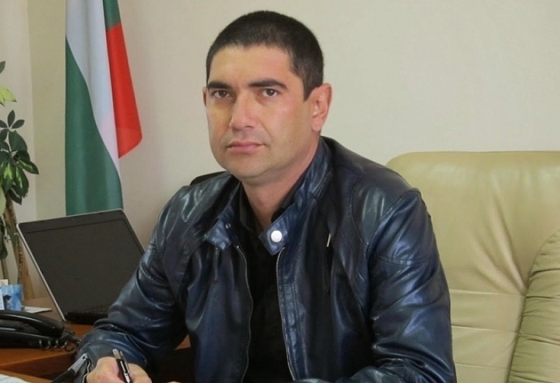 Общинският съветник от град Септември Лазар Влайков обжалва наложената му