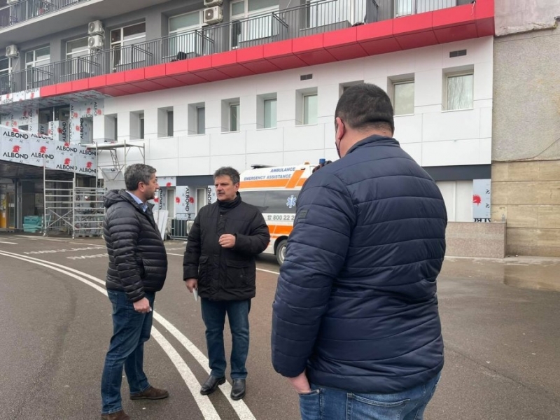 Христо Иванов и бодигардът му и оператор Иво Мирчев удариха