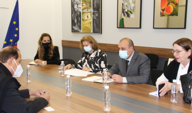 В последните години се наблюдава доста засилен туристопоток между България