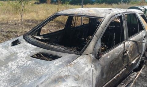 Кола е унищожена напълно след пожар във Видинско, съобщиха от