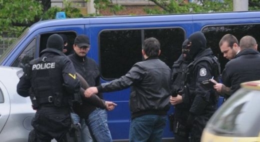 Служители на митницата в Русе са разбили канал за трафик