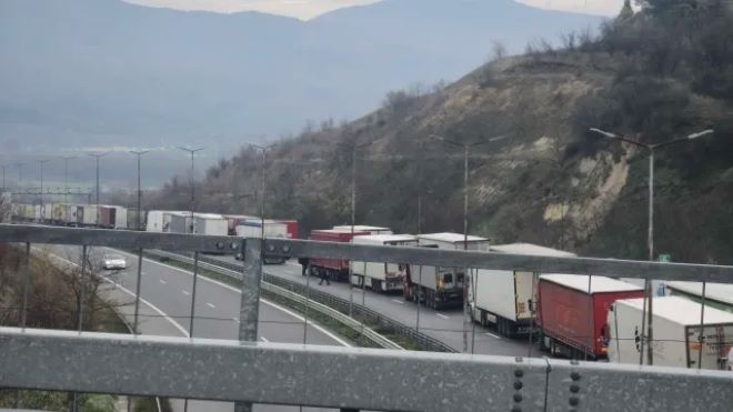 6 часа остава затворена българо гръцката граница на Кулата Промахон и в