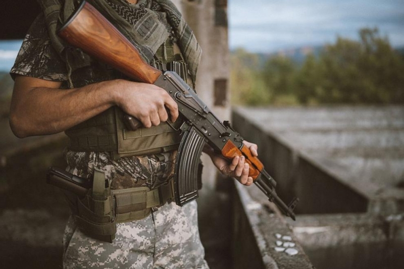 Най малко 14 бунтовници дисиденти от бившите Революционни въоръжени сили на