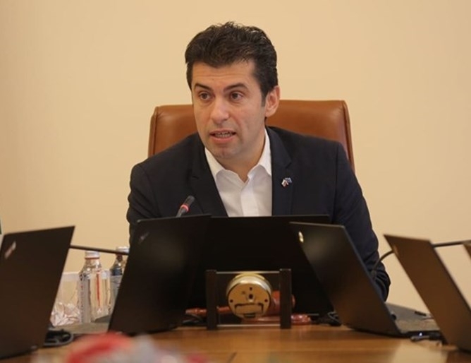 Правителството одобри допълнителни разходи по програмата на мерките за закрила