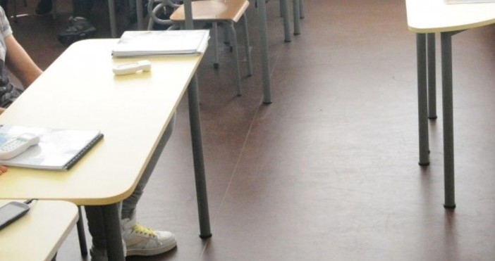 Столични полицаи изясняват обстоятелствата около инцидент в столично училище Сигналът