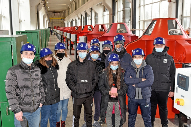 31 деветокласници от Професионалната гимназия по ядрена енергетика ПГЯЕ Игор