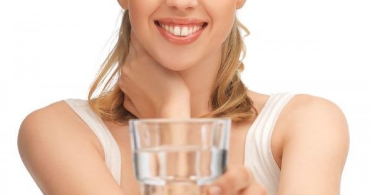 Една от тайните на опънатата и млада кожа е високото