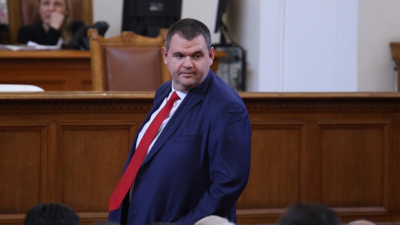 Депутатът бизнесмен Делян Пеевски стана член на парламентарната комисия по