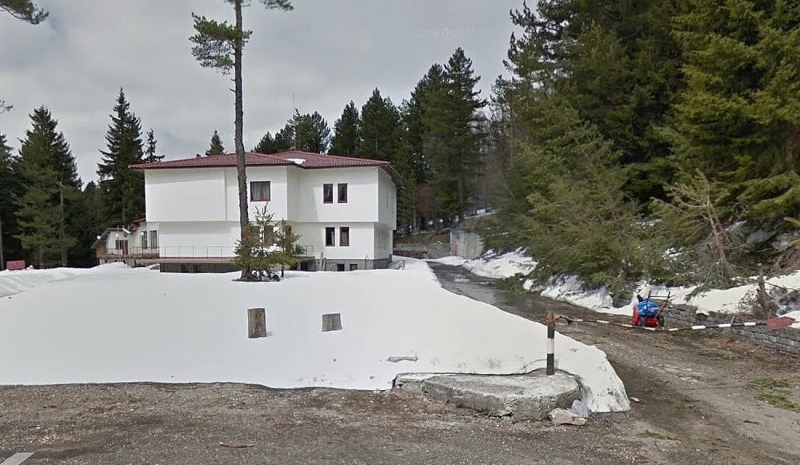 Таен тунел свързва хижа Петрохан със Северна България Така била