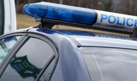 Полицията разследва кражба от павилион за билети на БДЖ във