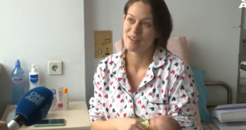 На Рождество Христово десетки бебета проплакаха за първи път А двете най големи