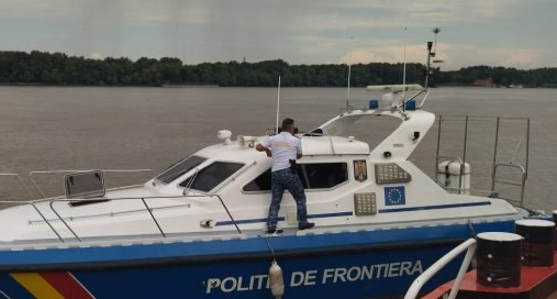 Съгласно план за сътрудничество между Изпълнителна агенция по рибарство и