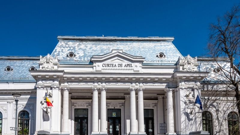 Румънската Главна прокуратура повдигна официални обвинения срещу бившия президент Йон