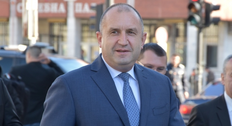 Яловите опити на Слави Трифонов да предложи адекватен кандидат-премиер след