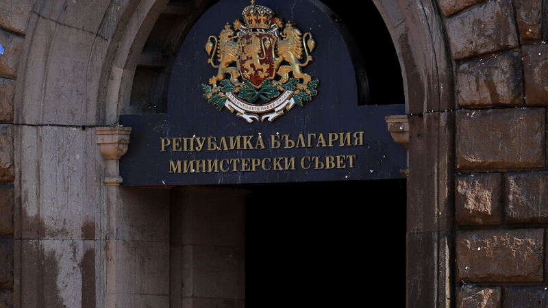 Министърът на икономиката Лъчезар Борисов е с отрицателен PCR тест