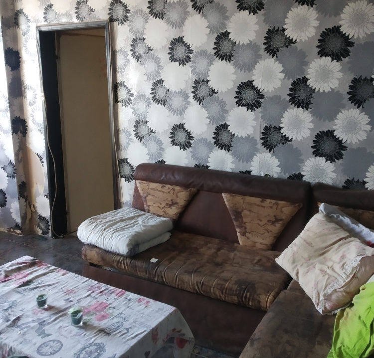 Частен съдебен изпълнител обяви за публична продан двустаен апартамент във