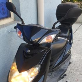 Неправоспособен е заловен да юрка скутер без номера във Врачанско