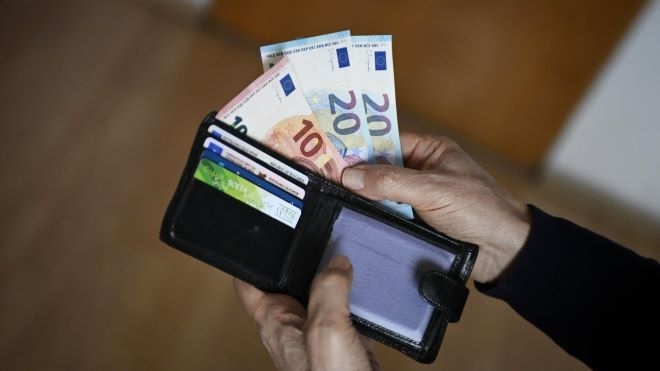 Ето колко пари ще получат най-бедните по сметките си заради скъпото гориво