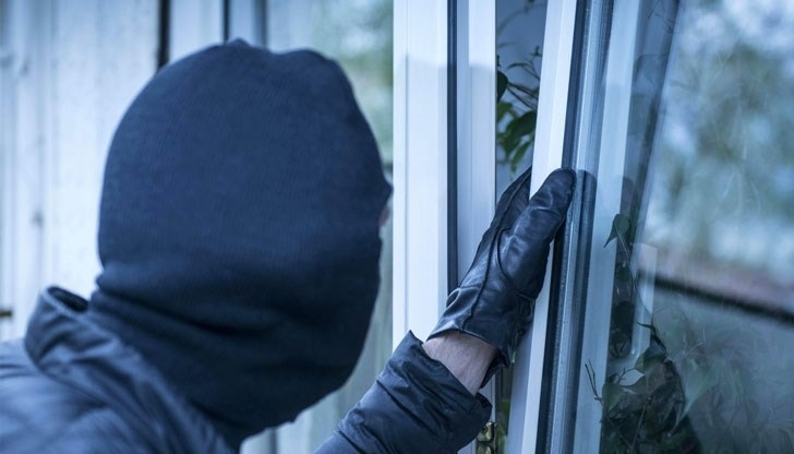 Бандити са разбили и ограбили апартамент във Видин съобщиха от