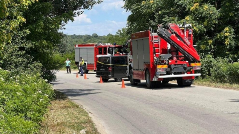 Един човек загина а поне трима други са ранени при