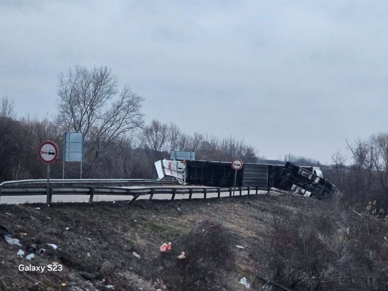 Почина 21 годишният пловдивчанин пострадал в тежкото меле между бус и