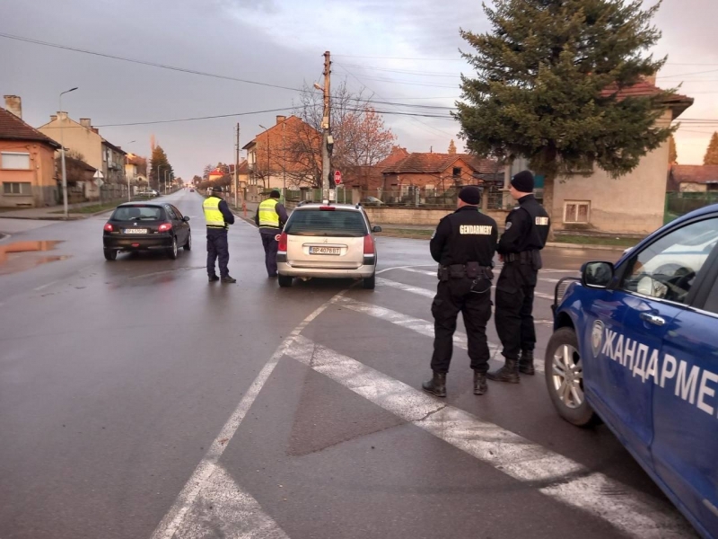 Ударна спецакция тече в Бяла Слатина научи агенция BulNews Специализираната полицейска