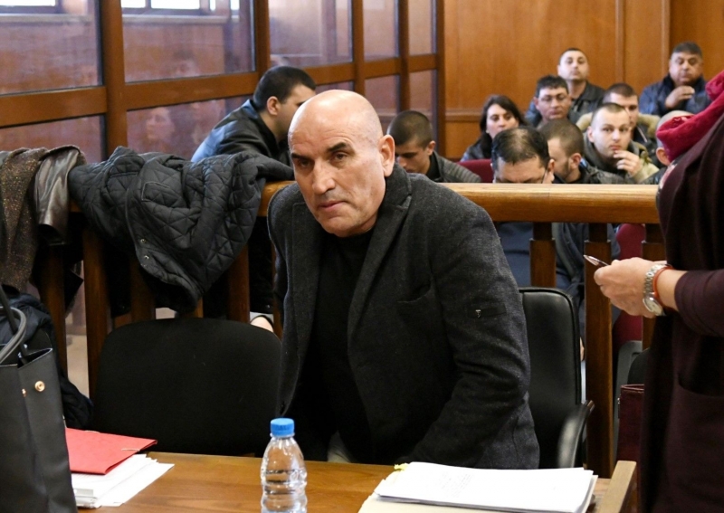 Прокуратурата иска задържането на Ценко Чоков, след скандалните снимки ...