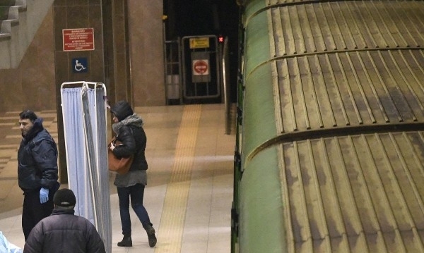 Възрастен мъж е починал на метростанция Сердика 2 съобщи директорът