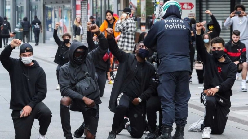 В Брюксел снощи 239 души са били задържани за прояви