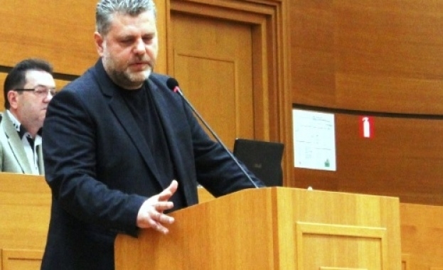 Областният лидер на ВМРО Пловдив Стефан Послийски е сред