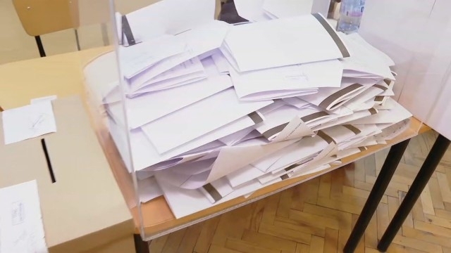 При обработени 87 61 от протоколите ДПС измести Демократична България от