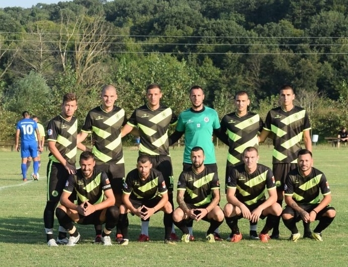 Мъжкият футболен отбор на „Първа Атомна“ започна втория дял от