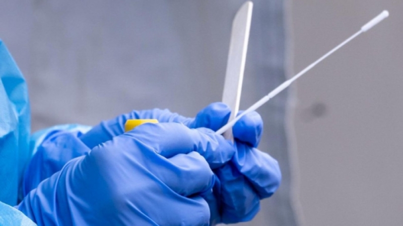 1371 с 16 случая по малко от вчера са новозаразените с