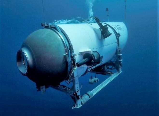 Имплозия причини смъртта на петимата пасажери от плавателния уред Титан