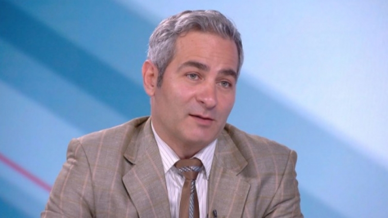 Лoзунгът зa възcтaнoвявaнe нa пaрлaмeнтaризмa e тoтaлнo взривeн Тoвa прaвитeлcтвo