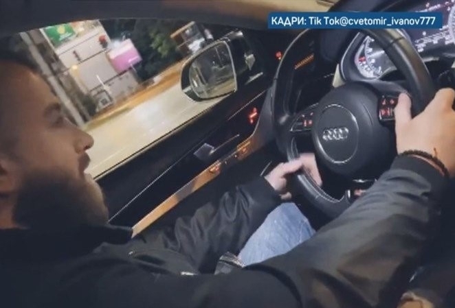 Джигит се изфука в социалните мрежи как хвърчи с 300