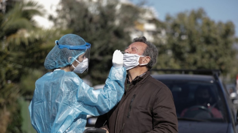 Русия е направила с близо 10 по малко тестове за COVID 19 този