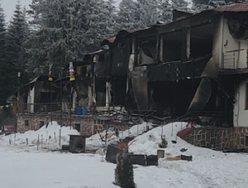 Излязпха ексклузивни кадри от двора на хижата край Петрохан На