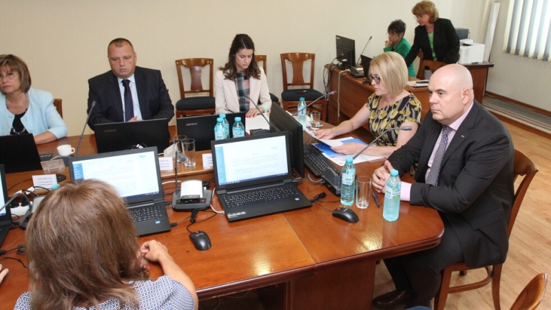 Комисията по атестирането и конкурсите на Прокурорската колегия на ВСС